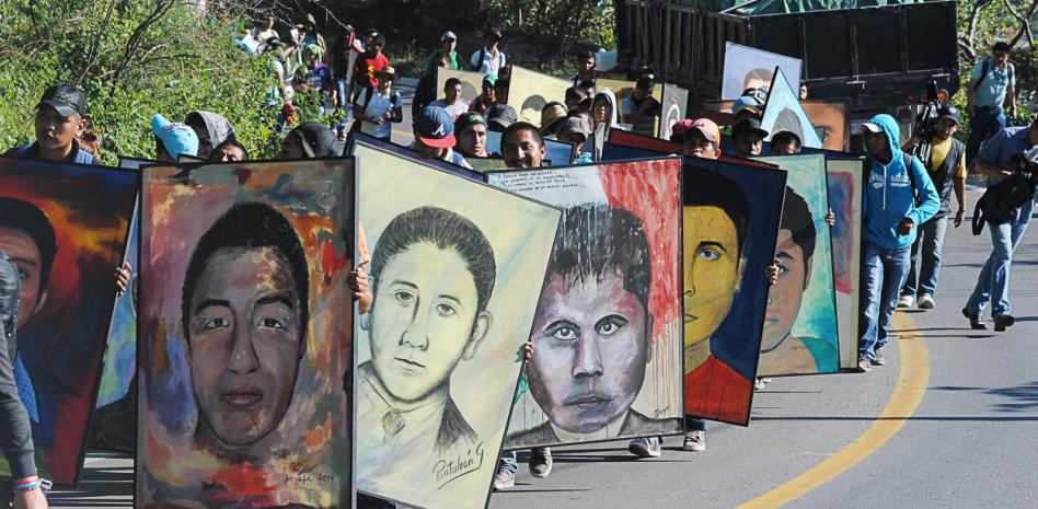 Detienen a nueve policías por el caso Ayotzinapa – Novedades de Tabasco
