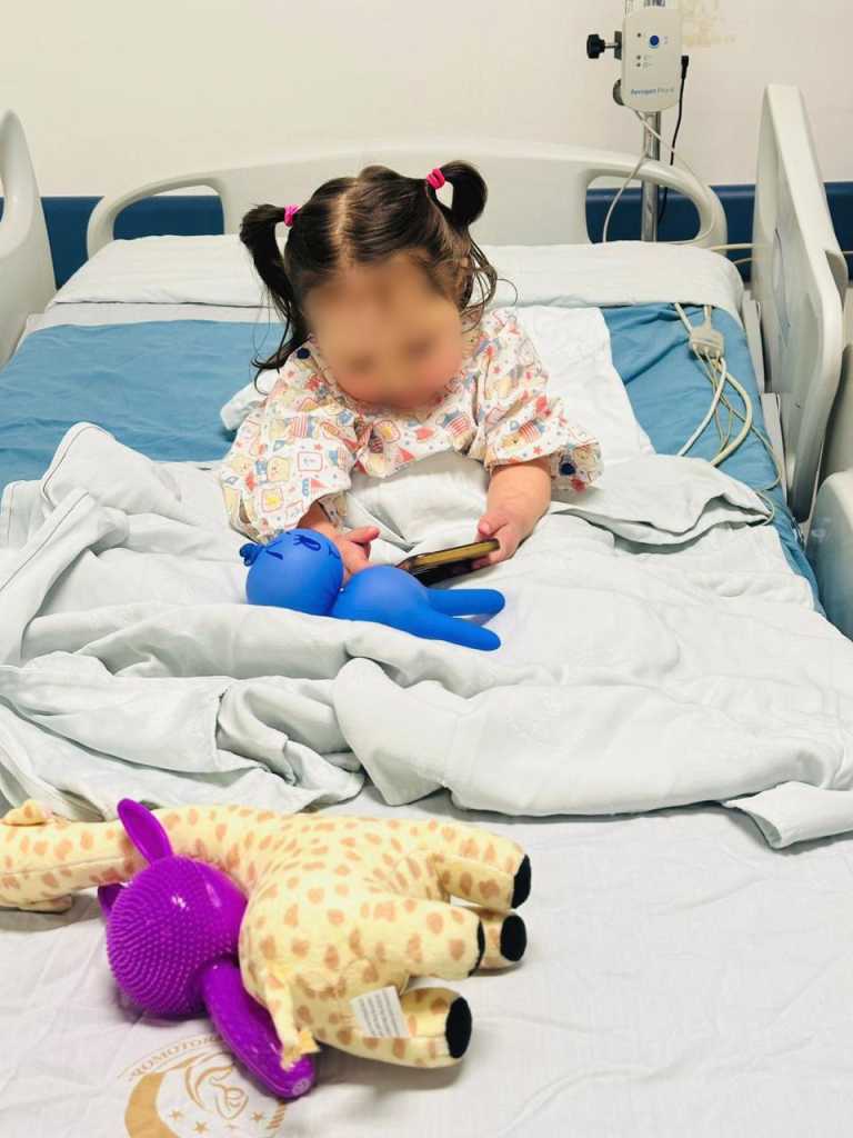 México logra su primer trasplante de hígado pediátrico con ayuda de robot - Novedades de Tabasco